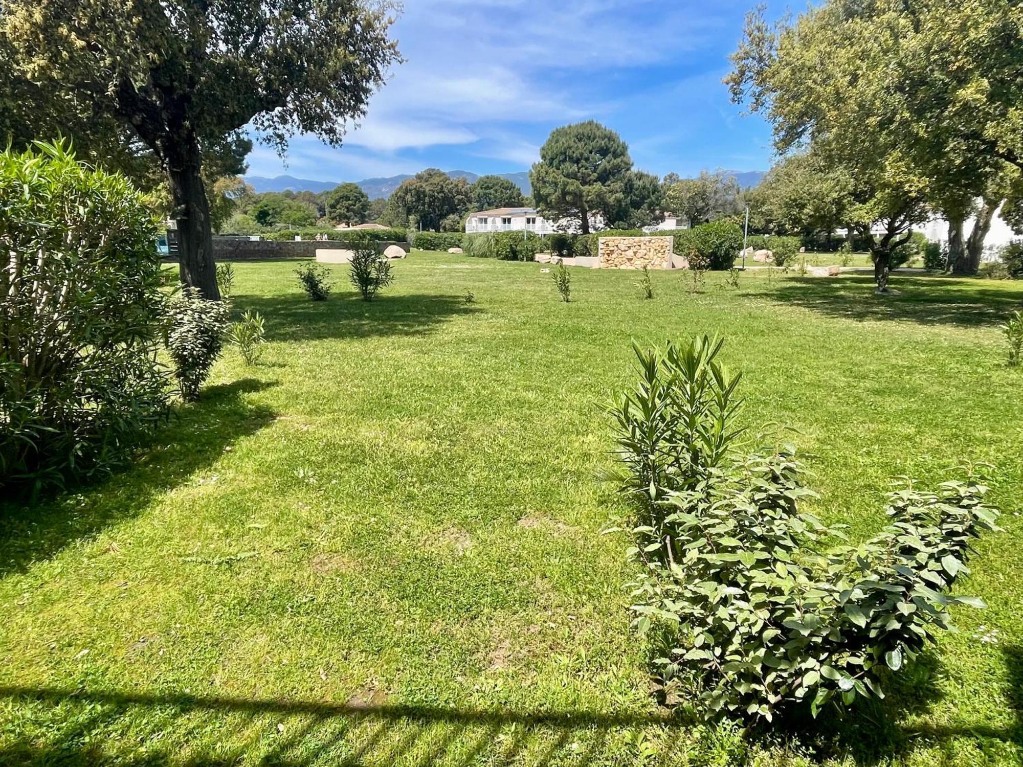 Cala Rossa By Sarai, Apt T2 4 Personnes, Dans Residence Hoteliere Avec Piscine Lecci Eksteriør bilde